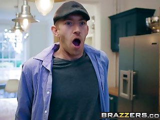 Babes Brazzers - Mommy Got Boobs - Dont Fuck The Mother-In-Law sce